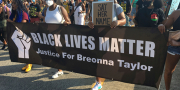 Only 1 Officer Indicted in Breanna Taylor’s Shooting, Protests in Louisville Expected