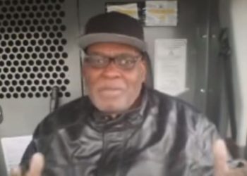 Suspect fro Brooklyn Shooting Calls NYPD Tip Line On Himself