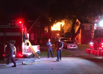  Beyoncé’s Childhood Home in Houston Catches Fire on Christmas Morning