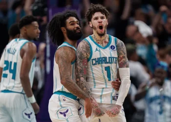 LaMelo Ball Clutch Play Lifts Hornets in Frantic Finish