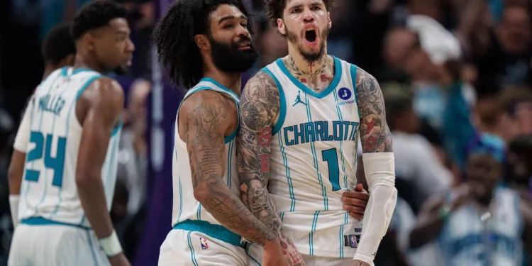 LaMelo Ball Clutch Play Lifts Hornets in Frantic Finish